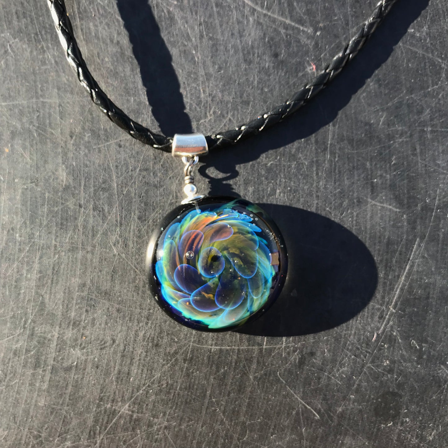 Pendentif Implosion