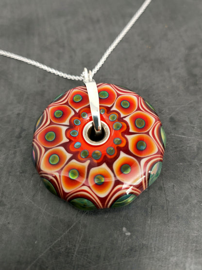 Pendentif Mandala Orange et Vert Irisé