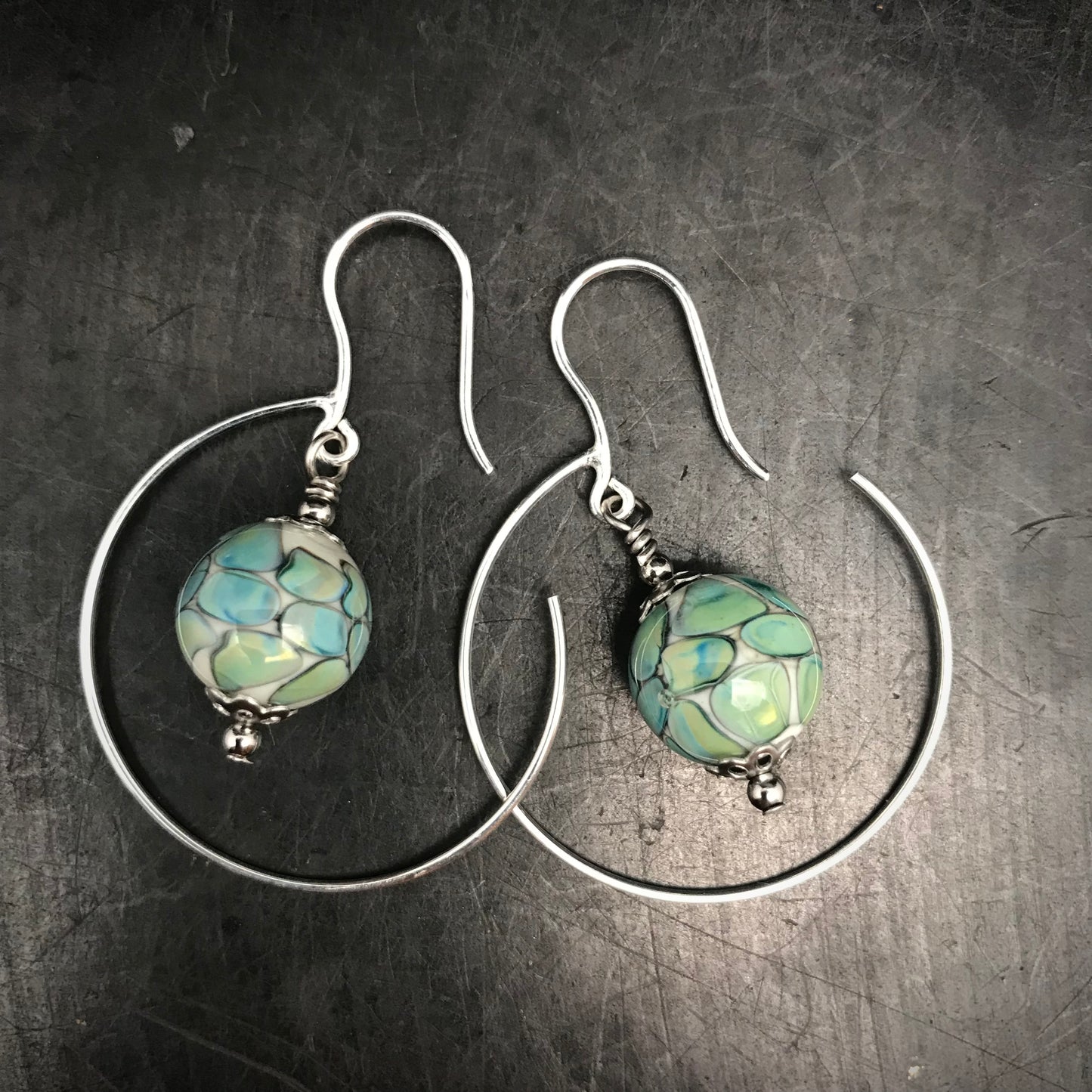 Boucles d'oreilles "nid d'abeille" bleu turquoise